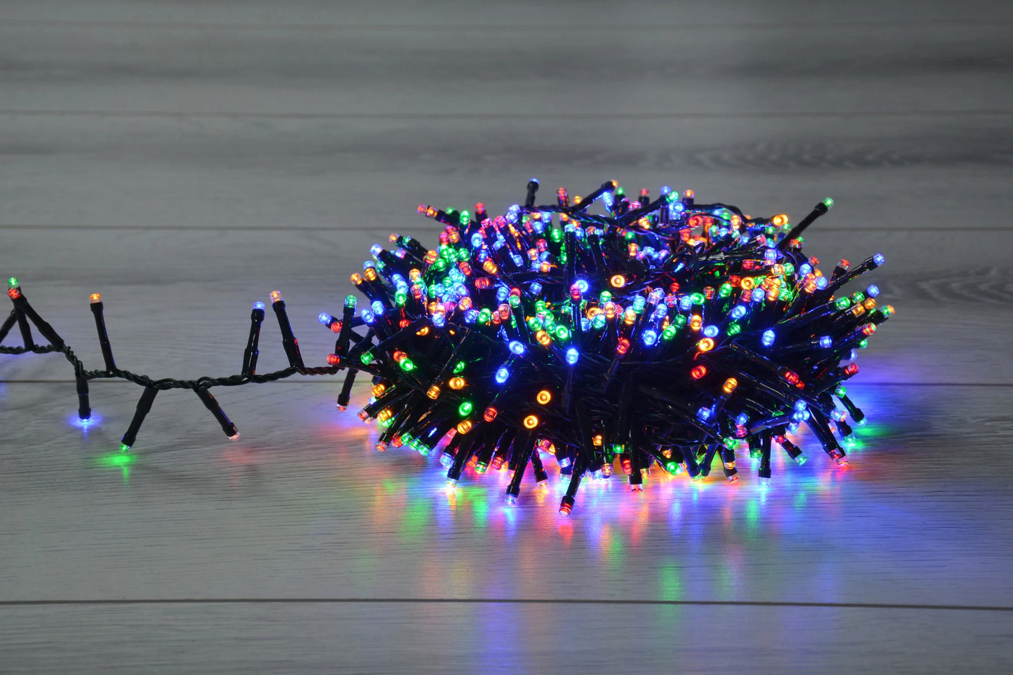 Instalatie brad Craciun snake, Hoff, 700 LED-uri, lumina multicolora, 14 m, controler, interior/exterior