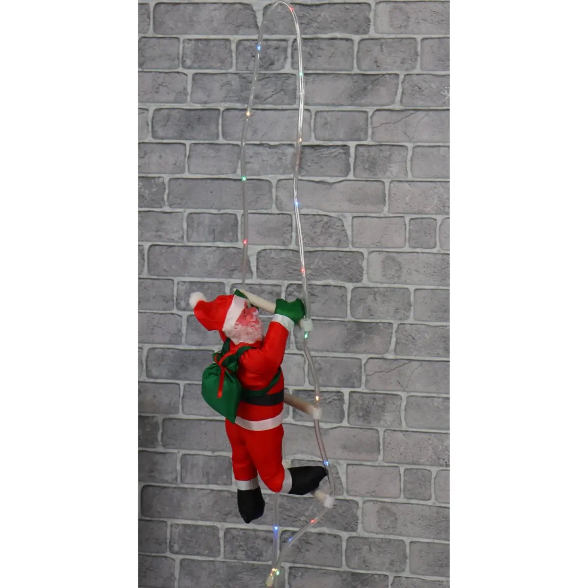 Decoratiune Mos Craciun pe scara exterior