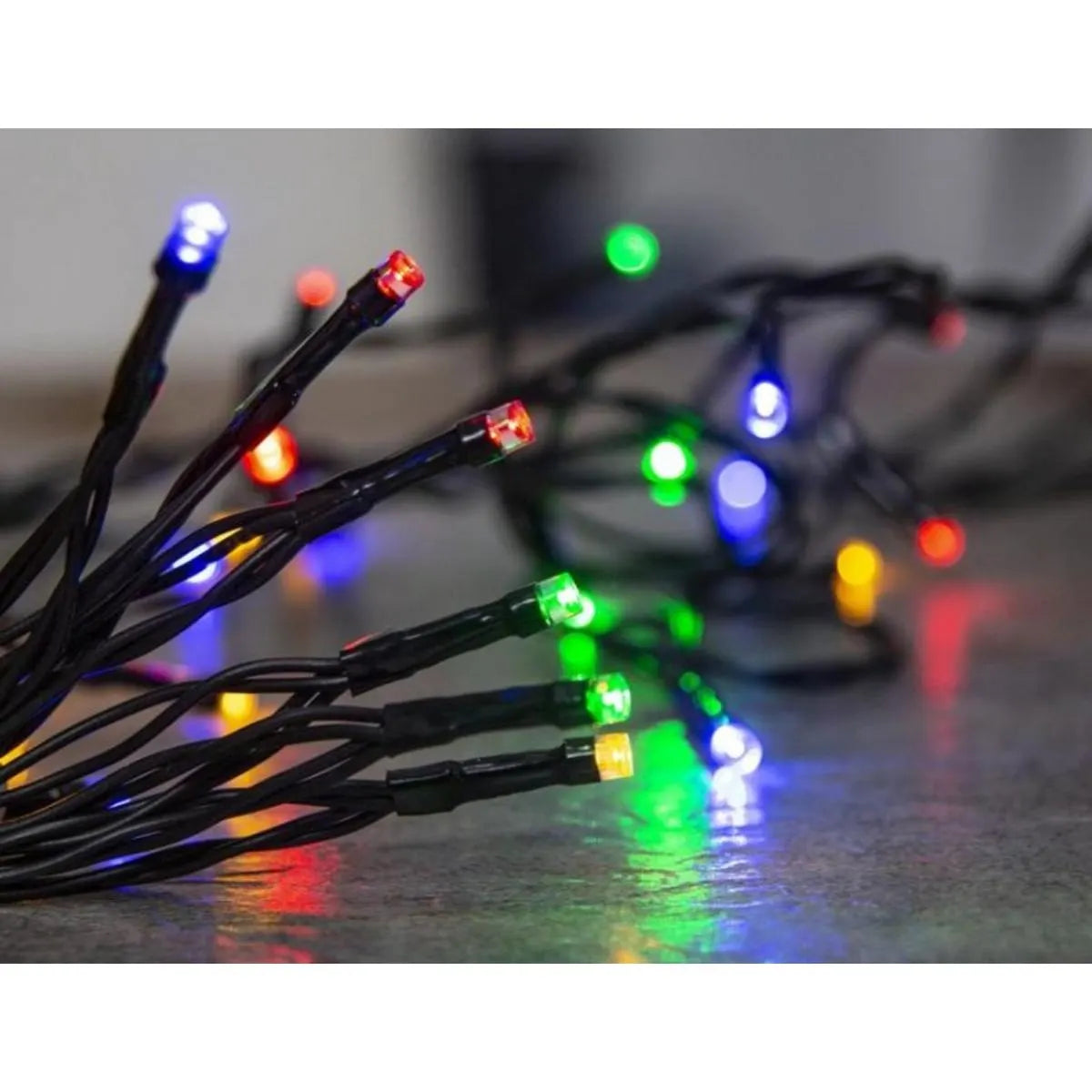 Instalatie brad Craciun Hoff, 1000 LED-uri cu lumina multicolora, 49.5 m, controler, tambur, interior / exterior