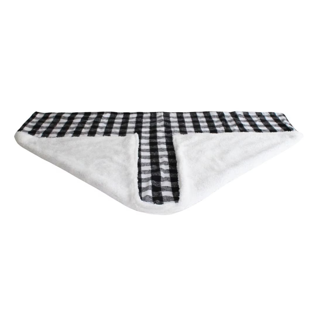 Culcus Giftdesign, cu paturica si jucarie, pentru catei, alb-negru, 50x40cm