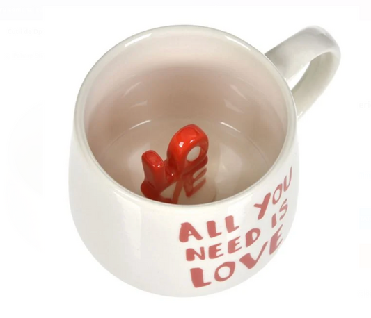 Cana Ceramica cu 3D Love in Interior "All You Need is Love" 370ml